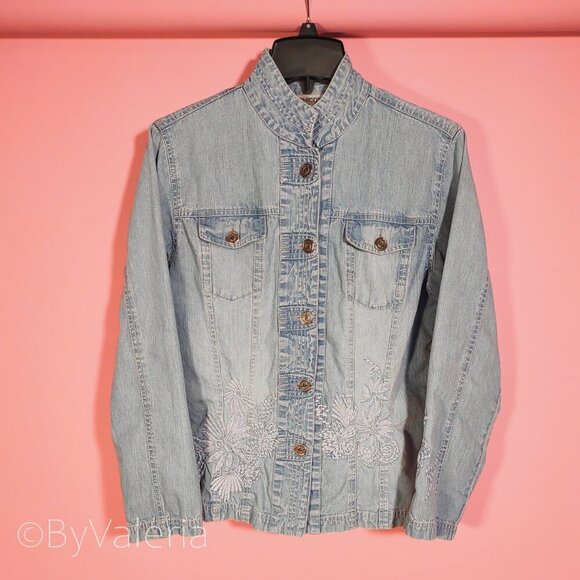 Chicos' embroidered floral embellished denim jacket, size 1 (M/8), shacket